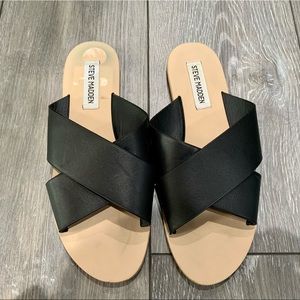 Black Steve Madden sandals